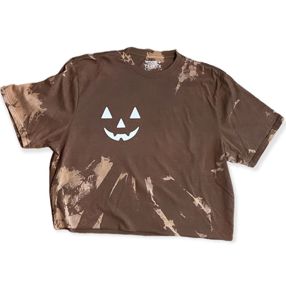 NWT Wool + Pepper Co. Jack-o-Lantern Tie Dye T-Shirt